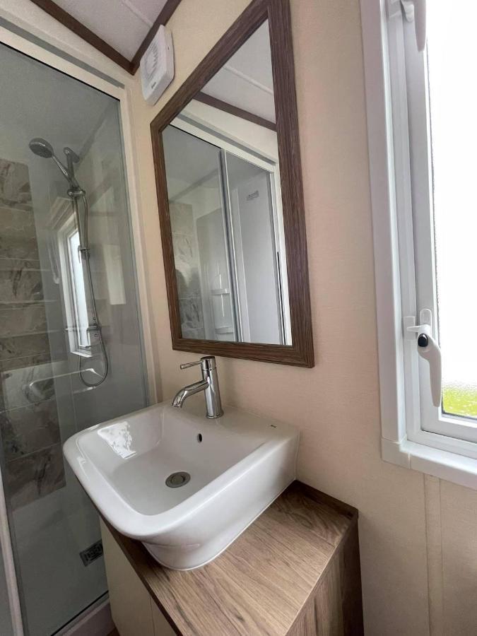Kilden Kernow - Luxury 6 Berth Caravan Near Holiday home