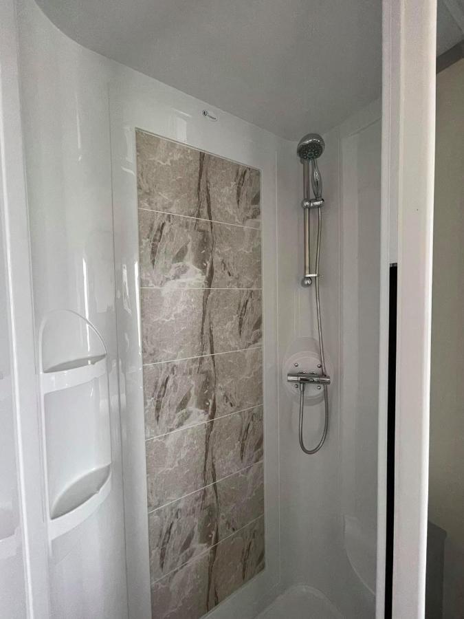 Kilden Kernow - Luxury 6 Berth Caravan Near Holiday home